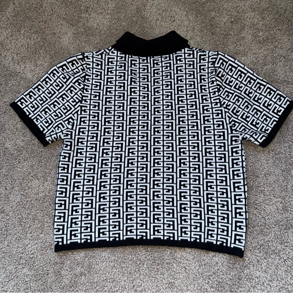 Debut Short Sleeve Crop Black and White Pattern Medium - Picture 7 of 7